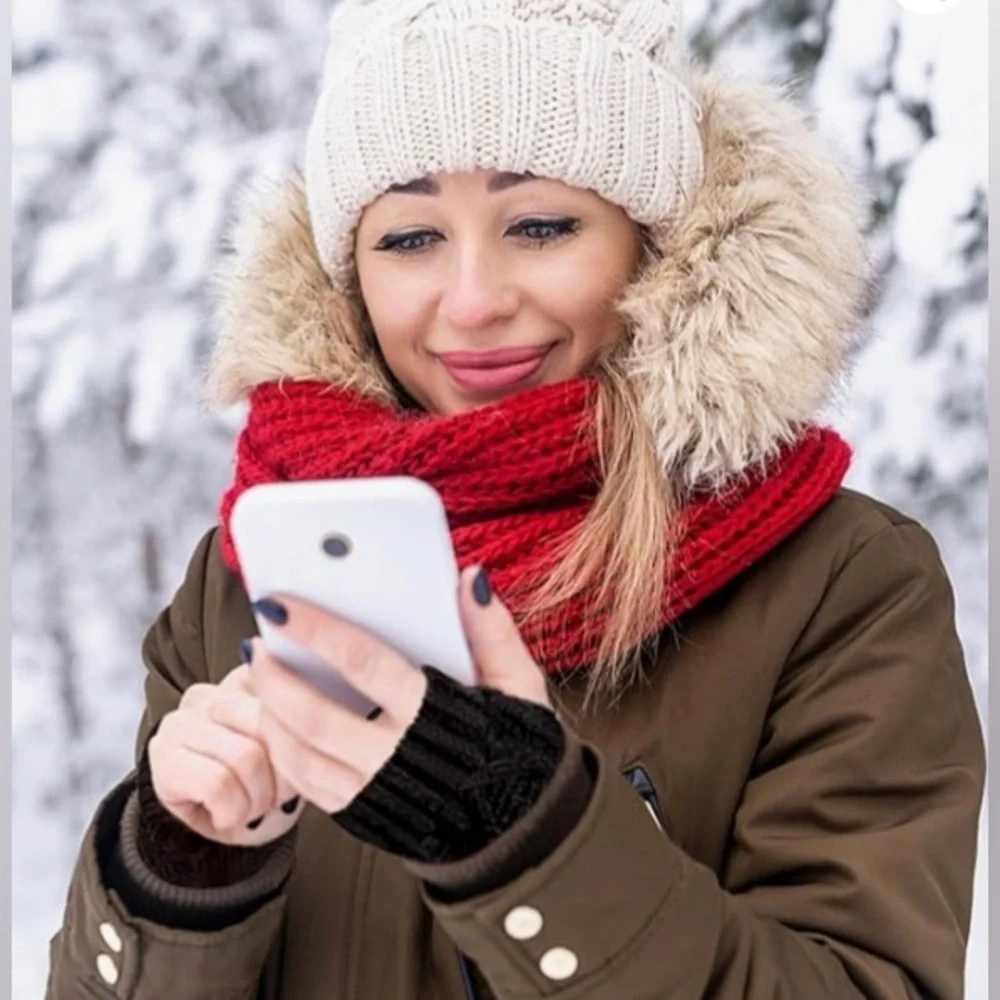 Warm, Cable Knit Fingerless Gloves